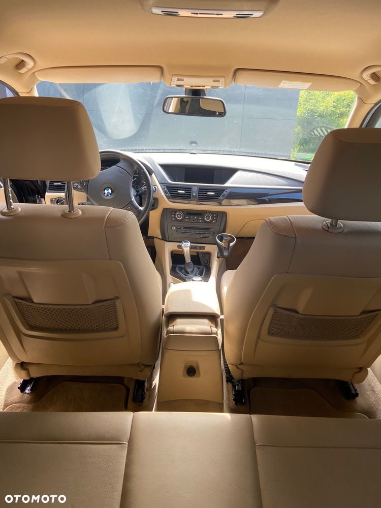 BMW X1 sDrive20d - 6