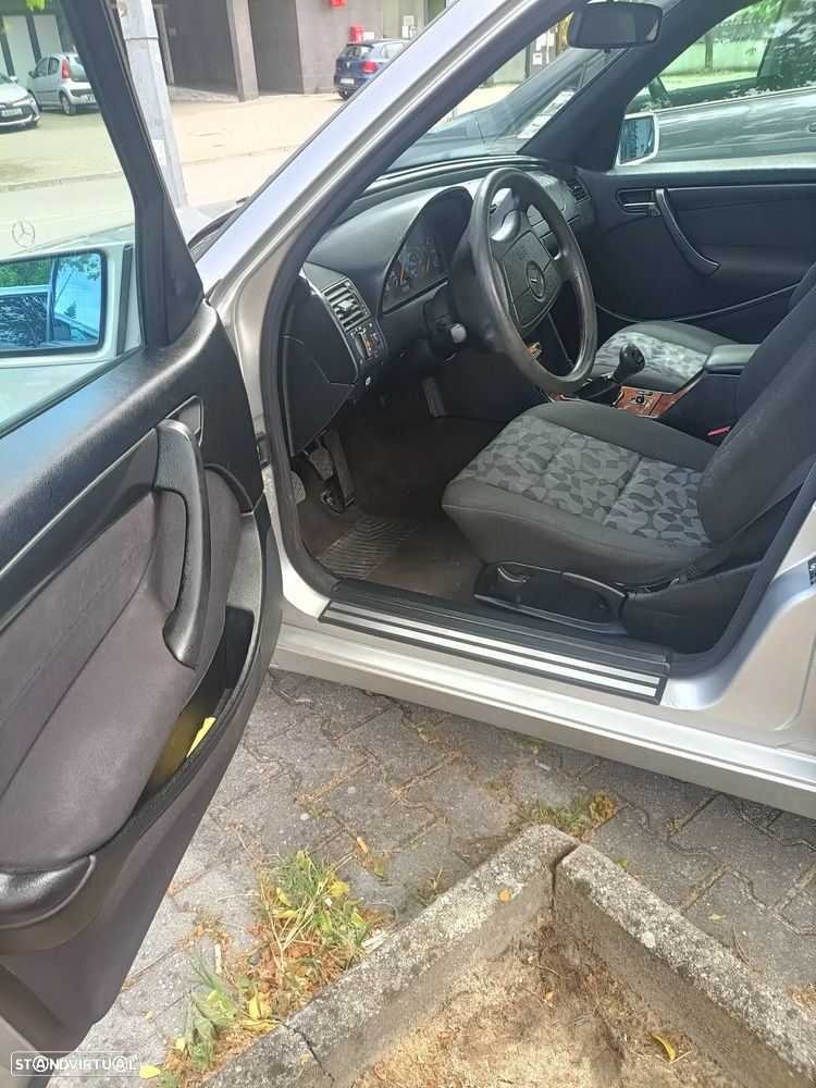 Mercedes-Benz C 200 CDI Classic - 8