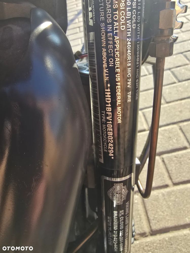 Harley-Davidson FXSB Breakout - 33