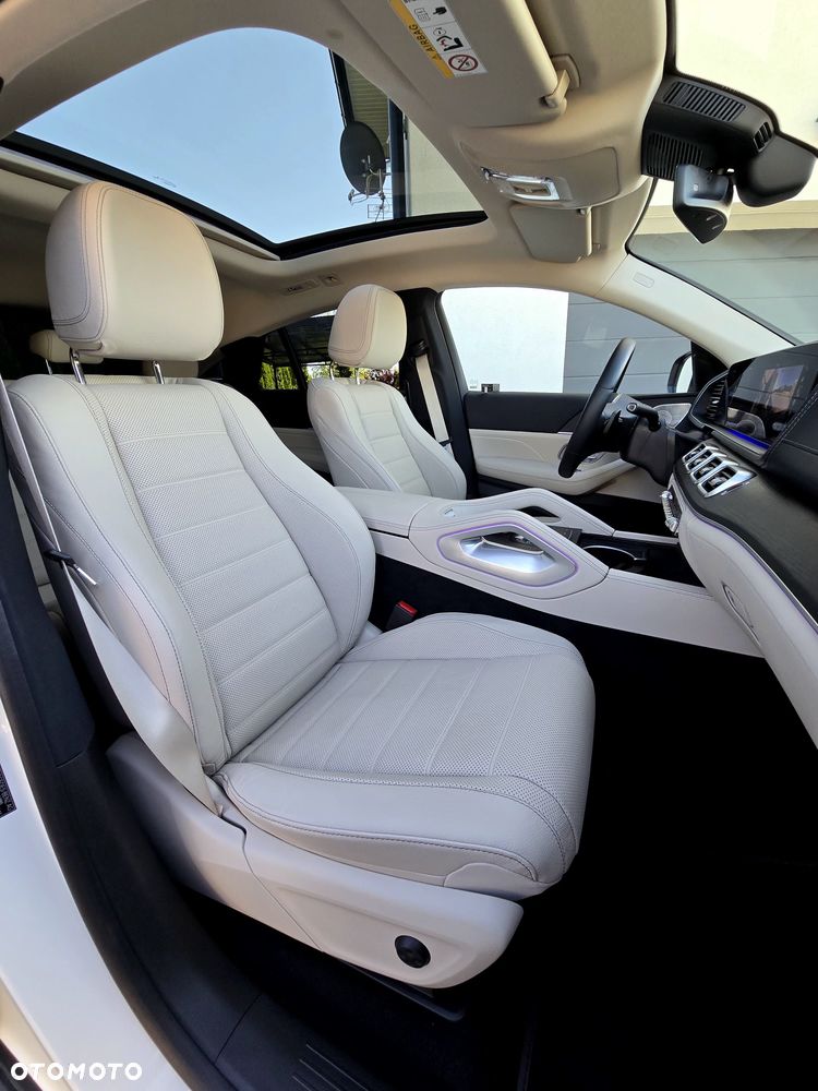 Mercedes-Benz GLE - 27