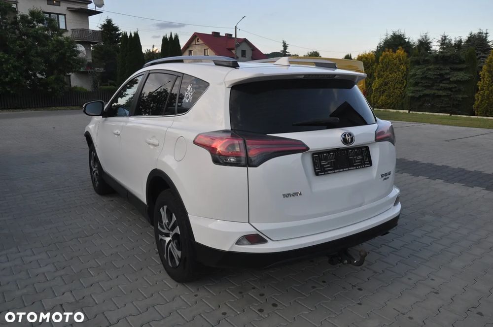 Toyota RAV4 2.0 4x4 Start&Stop Executive - 11