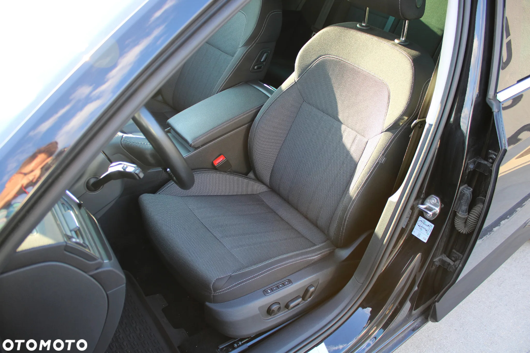 Skoda Superb 2.0 TSI Style DSG - 37