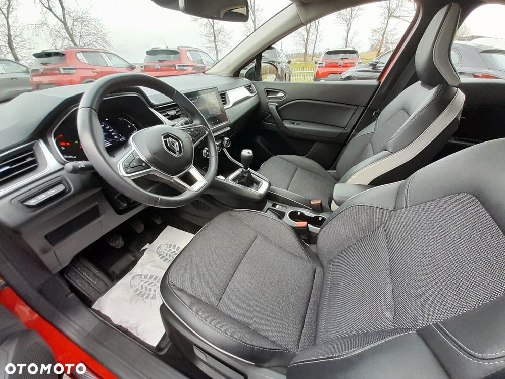 Renault Captur - 10