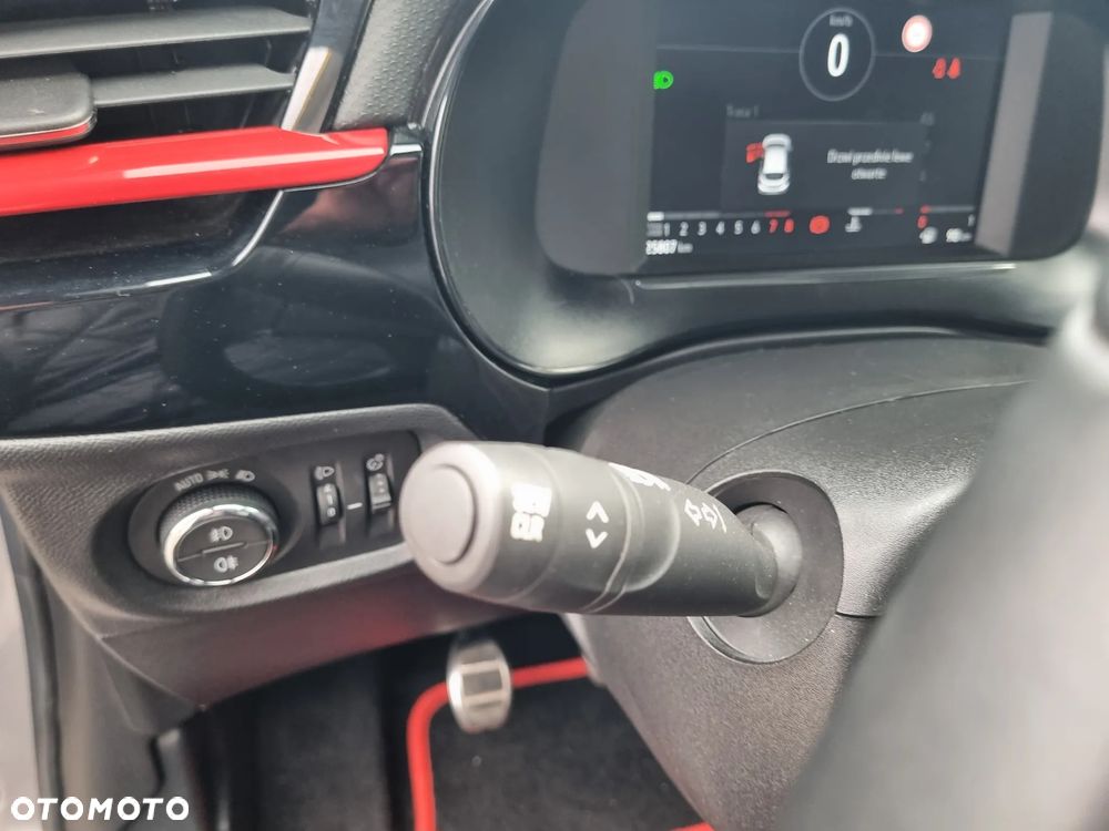 Opel Corsa 1.2 Direct Injection Turbo GS - 26