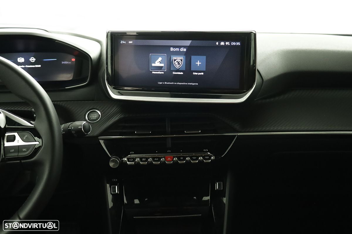 Peugeot 2008 1.2 PureTech Allure EAT8 - 9