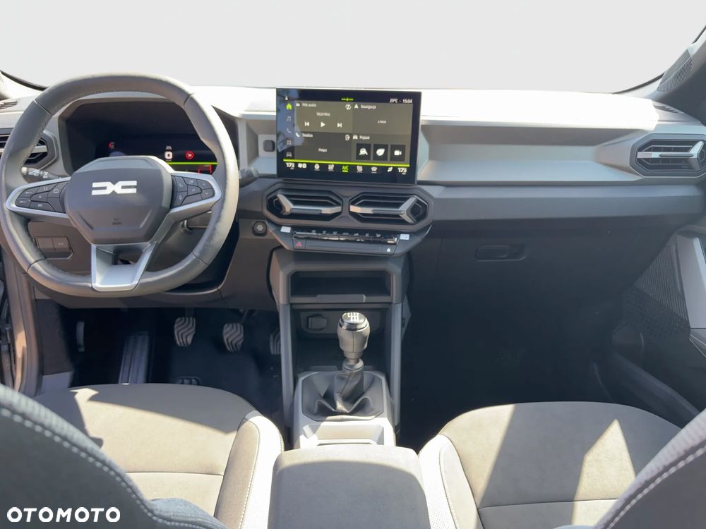 Dacia Bigster mild hybrid 140 Journey - 11