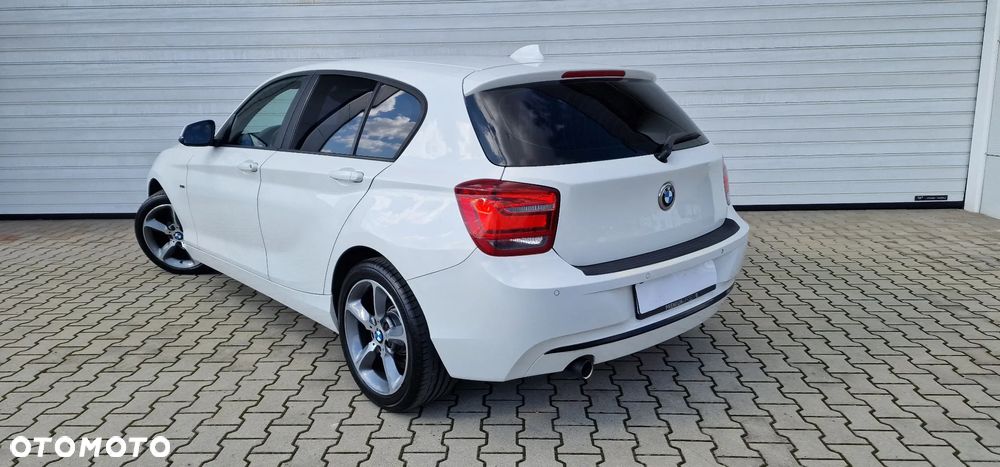 BMW Seria 1 118d DPF Edition Sport - 11