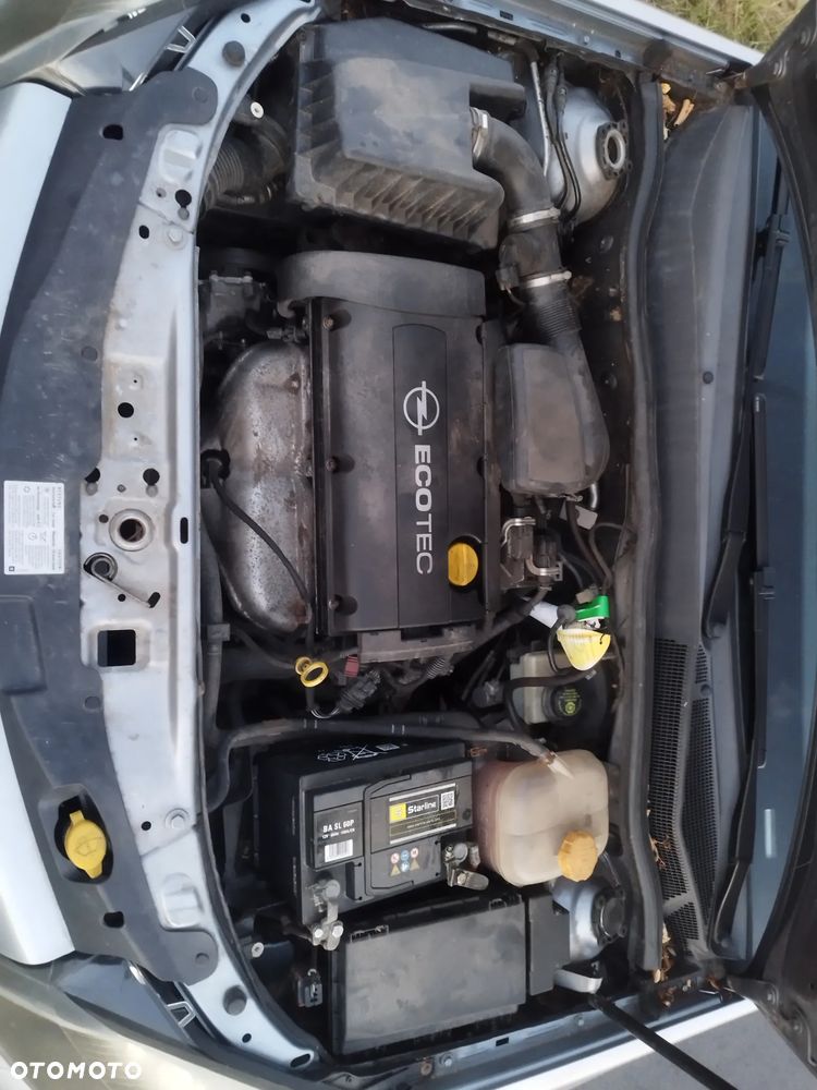 Opel Astra 1.6 Edition - 17