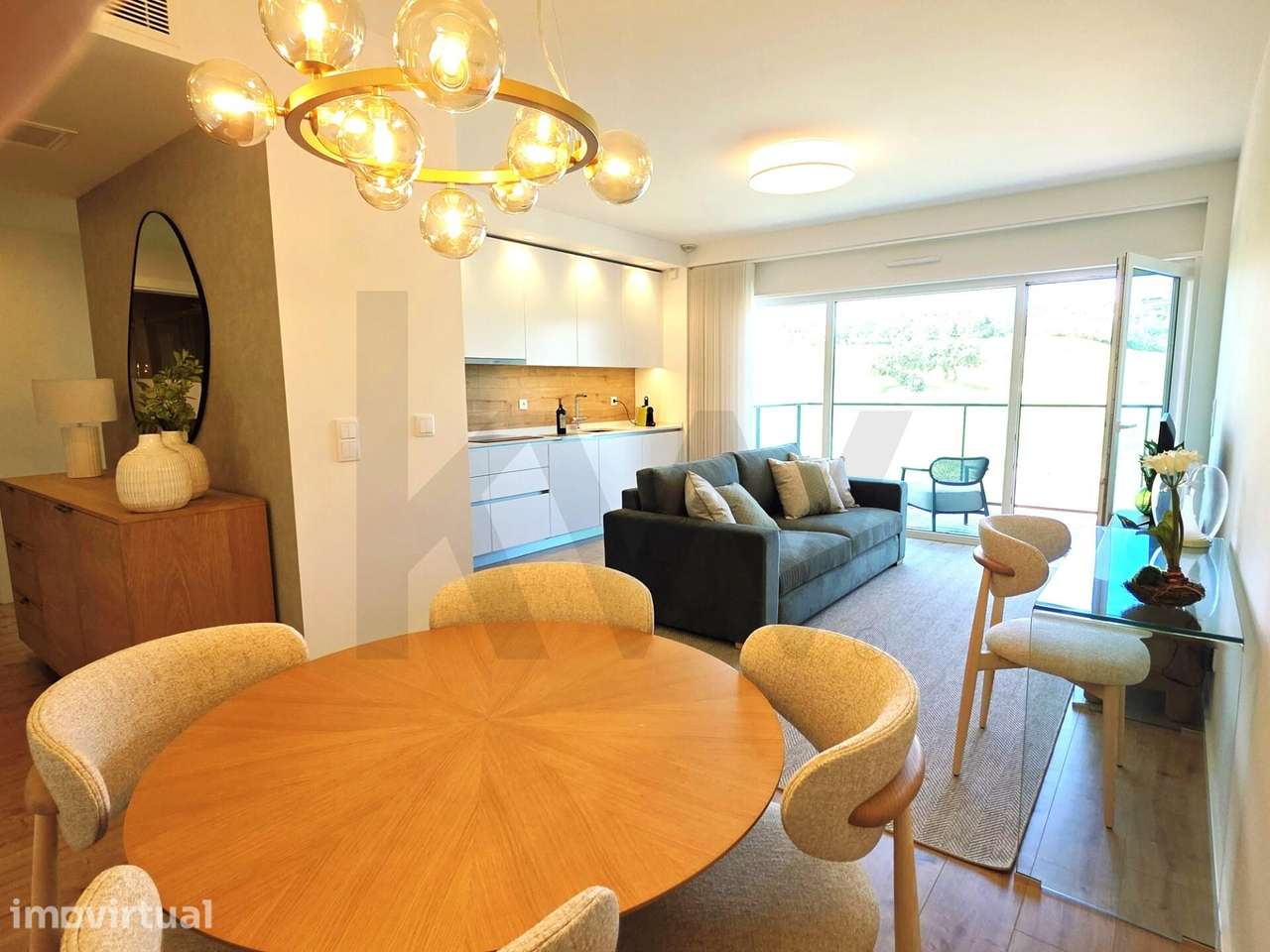 Apartamento NOVO Totalmente Mobilado, Com Varanda e Vista Panorâmica p - Grande imagem: 2/39