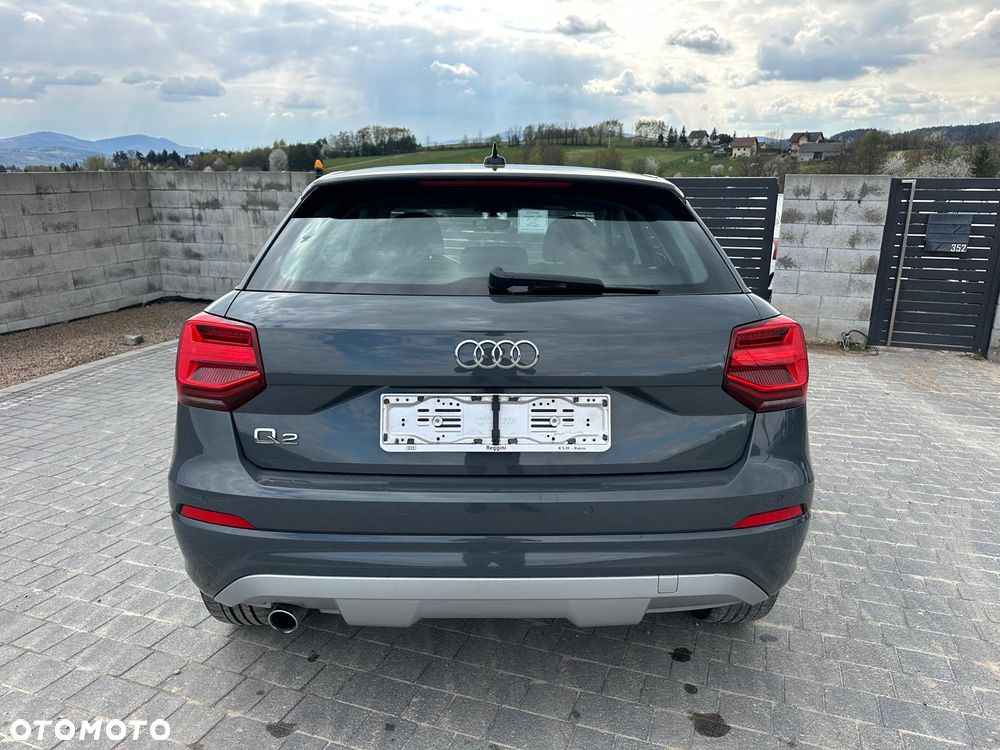 Audi Q2 30 TDI S tronic sport - 5