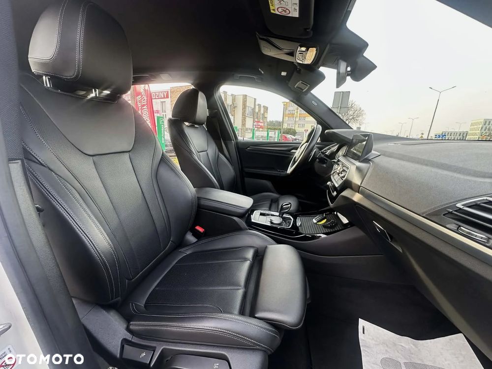 BMW X3 xDrive20d M Sport Edition - 12