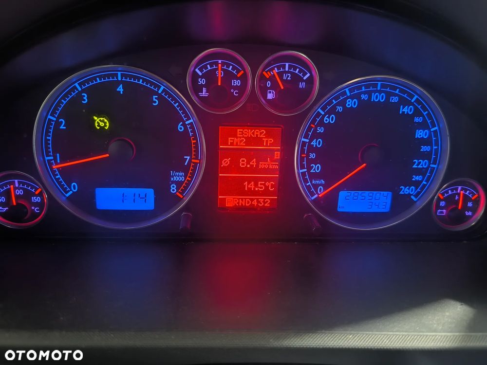 Volkswagen Sharan 1.8T Highline Tiptr - 25