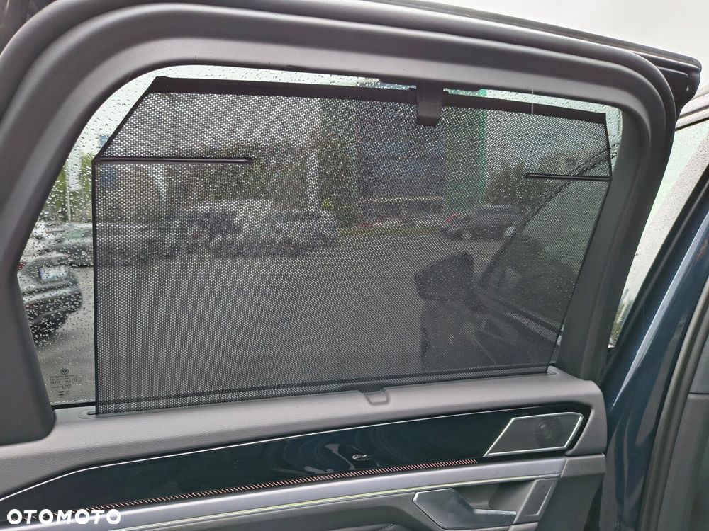 Volkswagen Touareg - 33