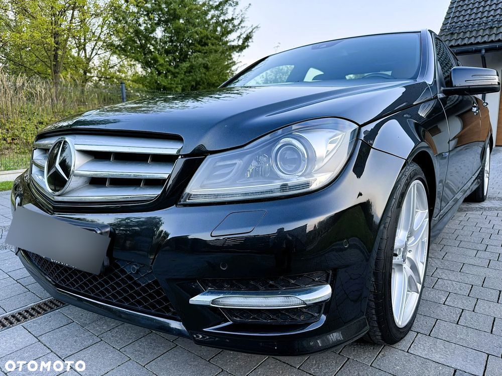 Mercedes-Benz Klasa C 350 CDI DPF (BlueEFFICIENCY) 7G-TRONIC Avantgarde - 10