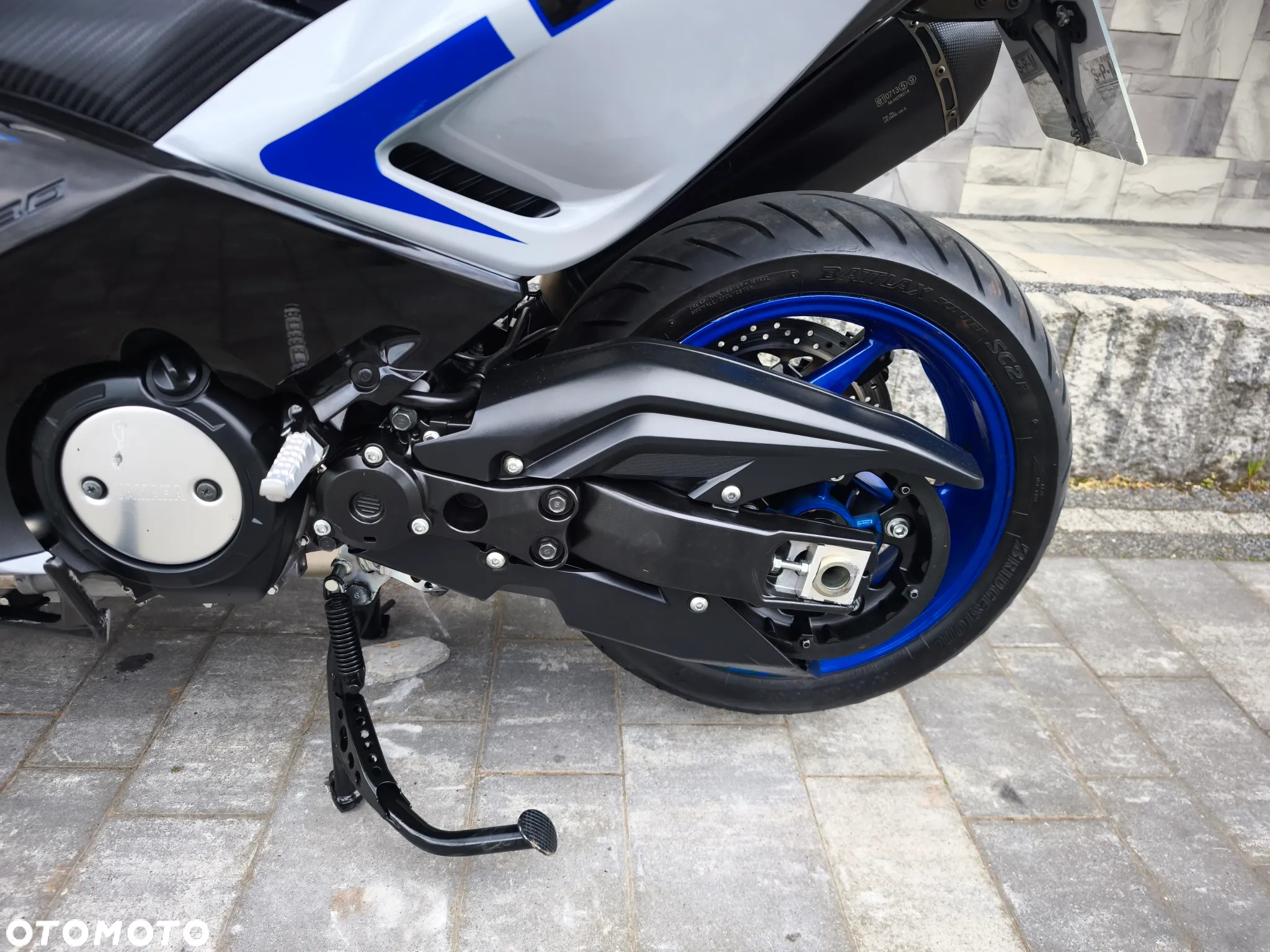 Yamaha Tmax - 24