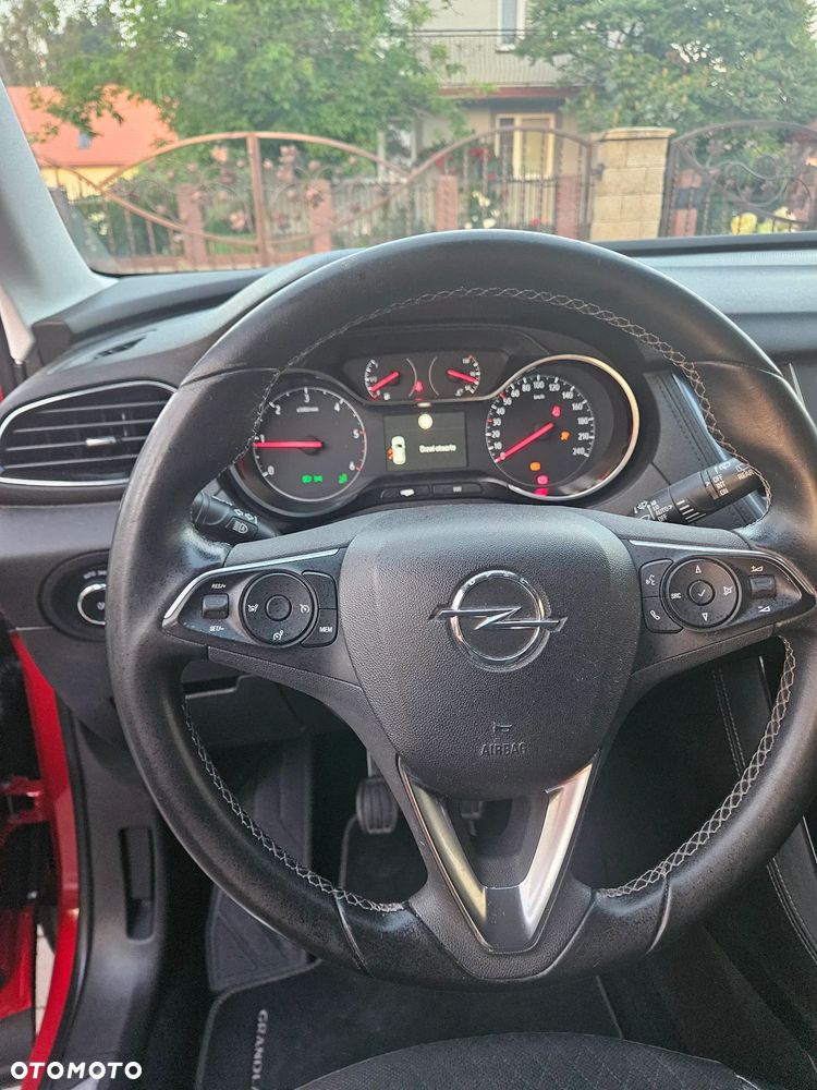 Opel Grandland X 1.6 D Start/Stop Dynamic - 32