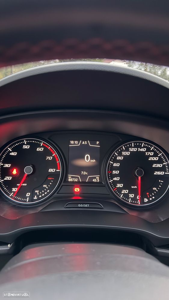 SEAT Leon 2.0 TSI DSG OPF FR - 6