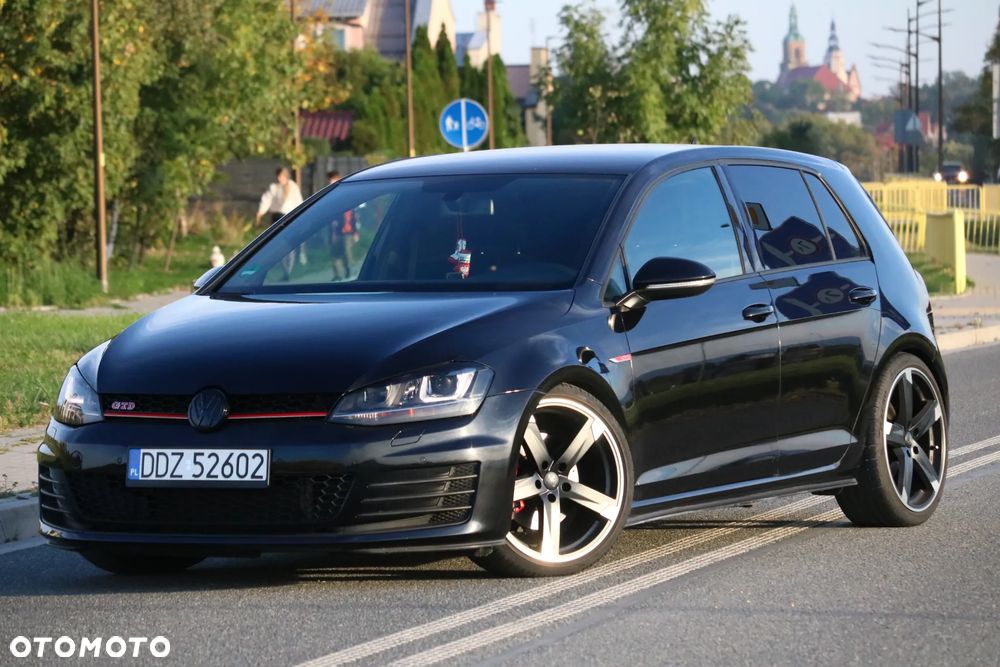 Volkswagen Golf 2.0 TDI BMT GTD DSG - 12