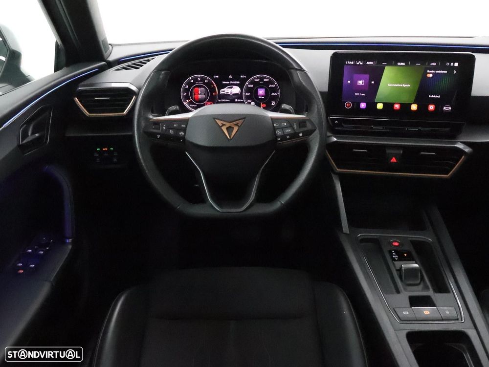 Cupra Leon 1.5 eTSI MID DSG - 14