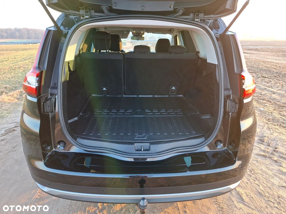 Renault Grand Scenic ENERGY TCe 140 LIMITED - 18