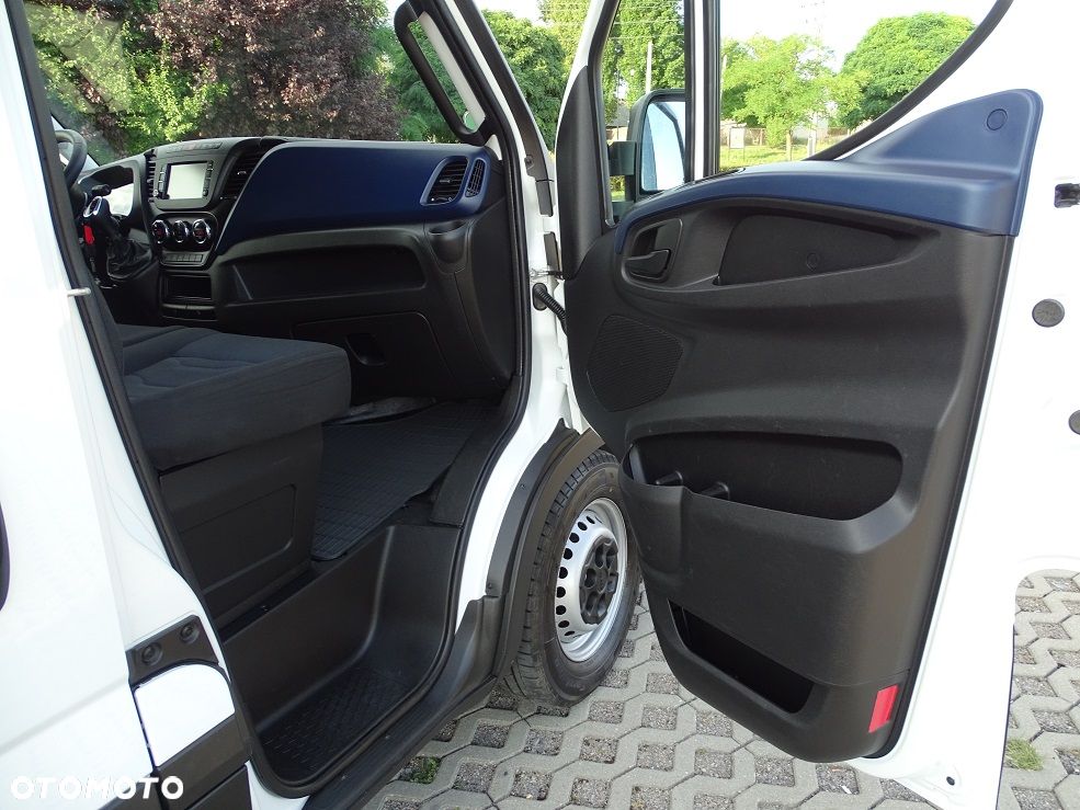 Iveco Daily 35S18 3.0 180 L4H2 Hi-Matic Brygadówka DOKA 6 Osób Polski Salon! UNIKAT!! HAUSER!! - 19