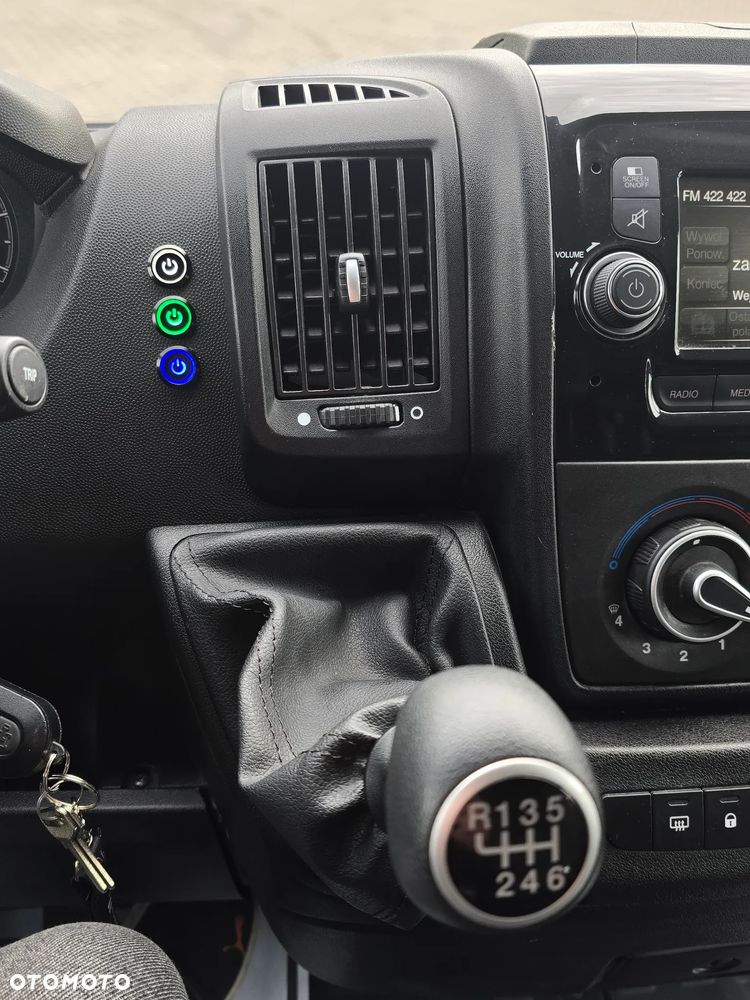 Peugeot Boxer-Koniowóz - 34