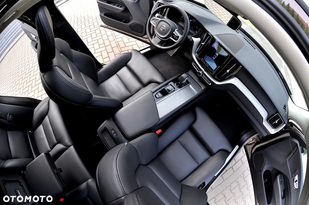 Volvo XC 60 B4 D Geartronic Inscription - 25