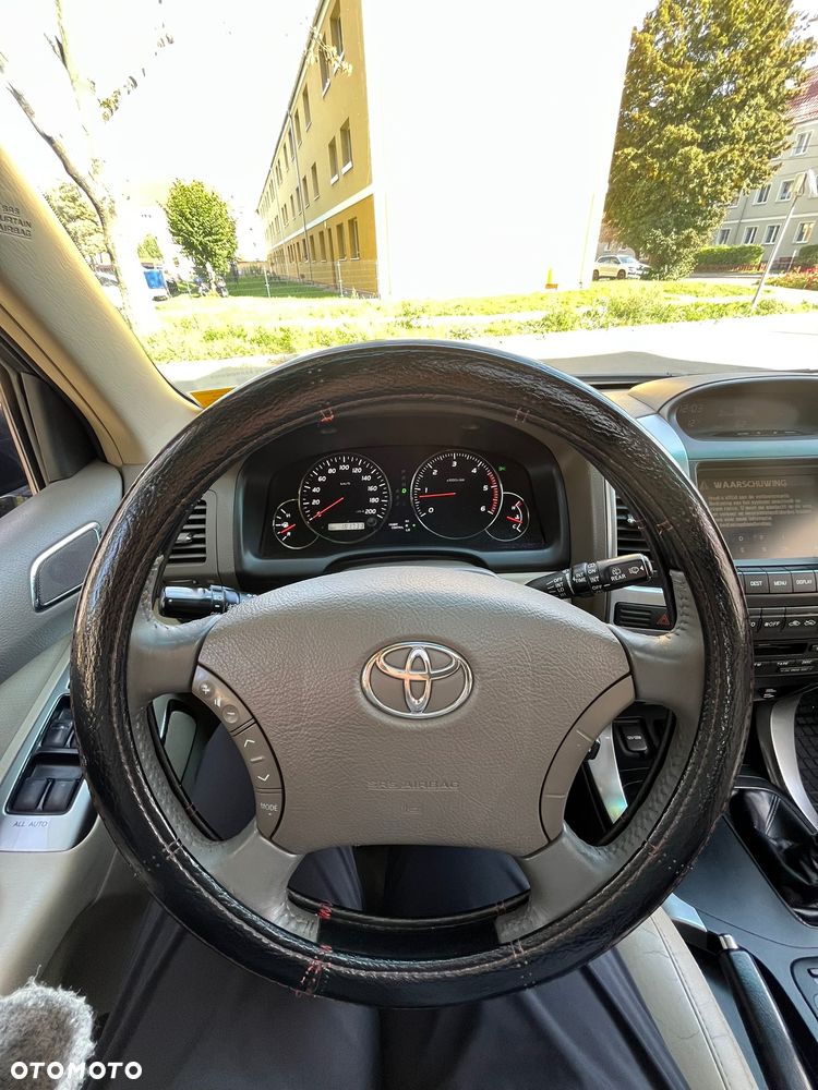 Toyota Land Cruiser LC 3.0 D-4D Sol - 11