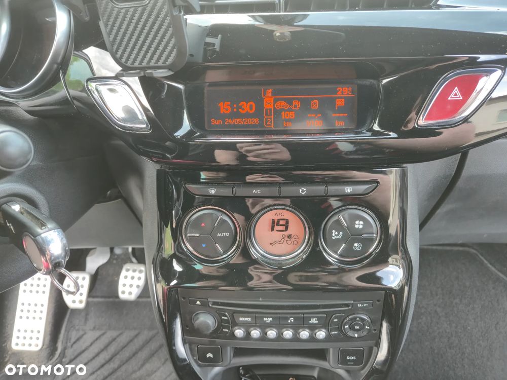 Citroën DS3 1.6 THP SportChic - 23