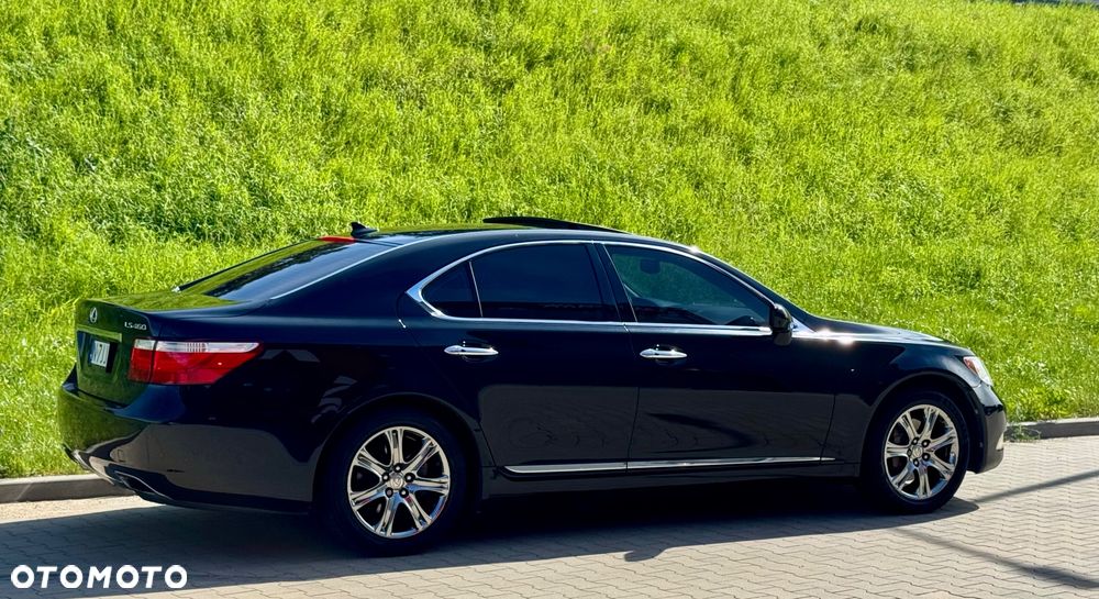 Lexus LS - 36