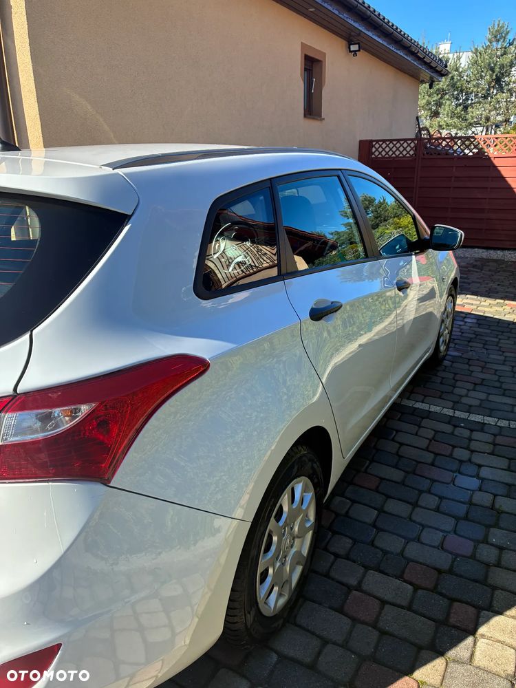 Hyundai i30 1.4 CRDi Classic - 11