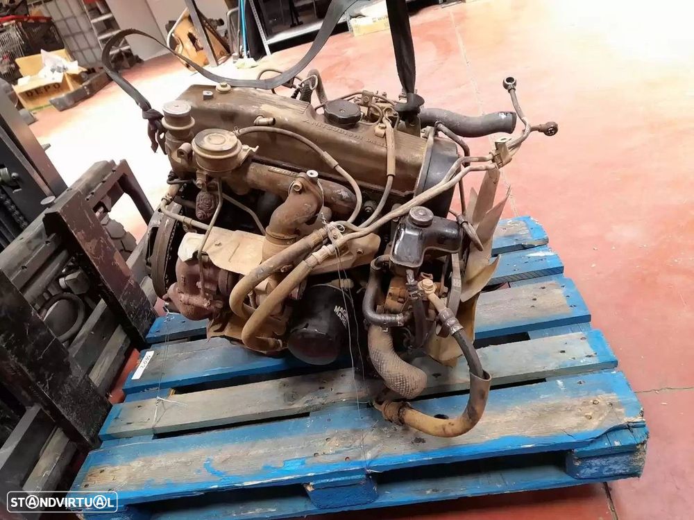 MOTOR COMPLETO MITSUBISHI PAJERO CANVAS TOP 1987 - - 2