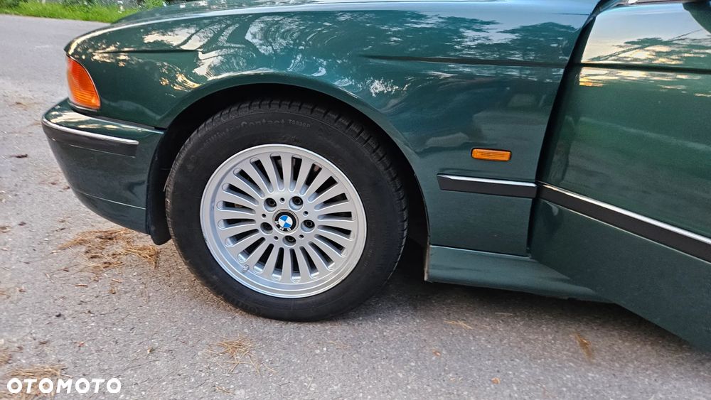 BMW Seria 5 - 23