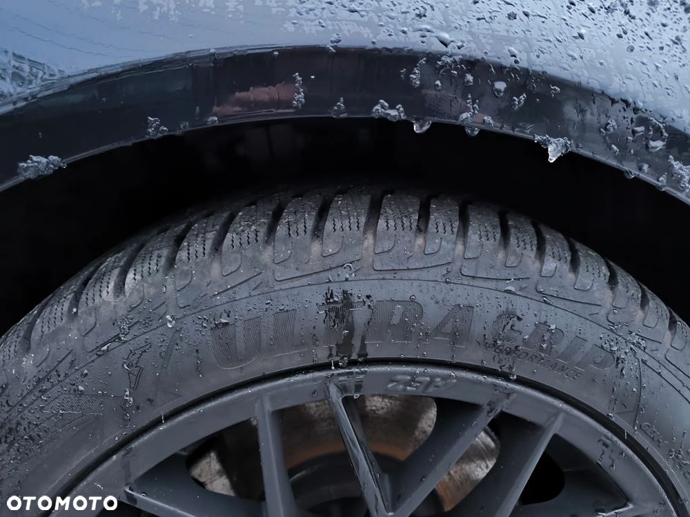 BMW Seria 5 525d xDrive Luxury Line - 13