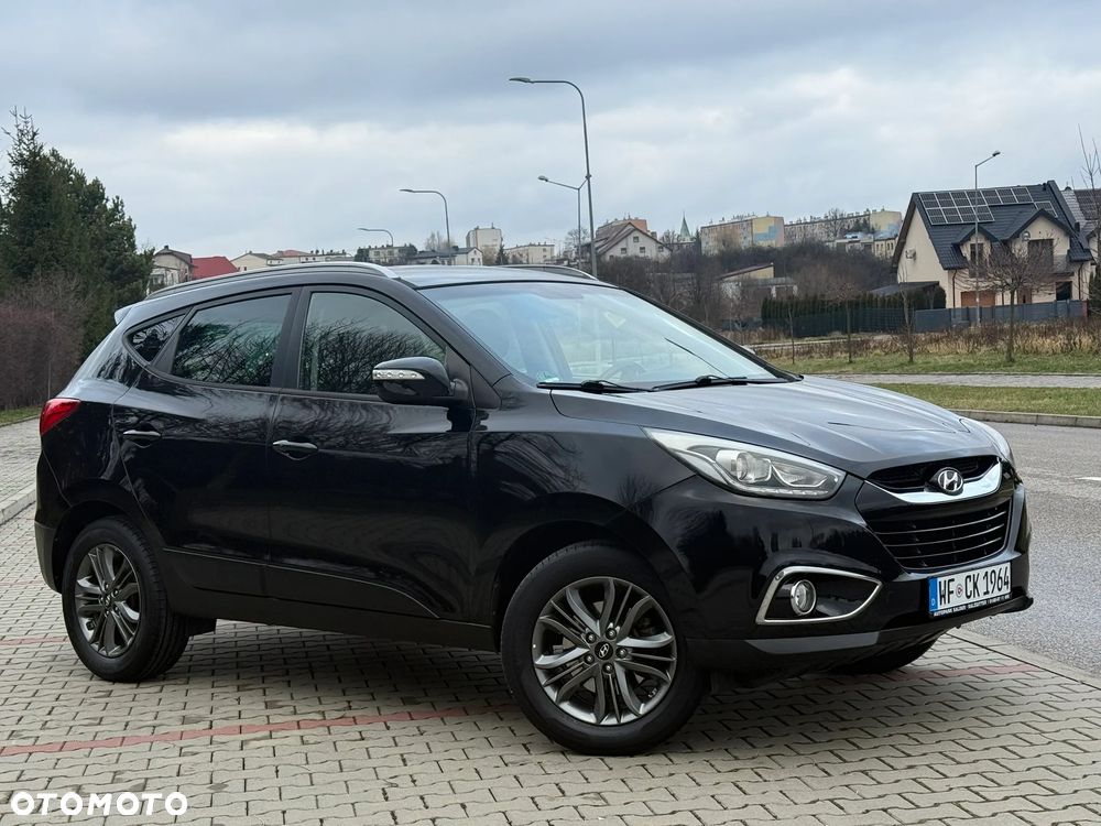 Hyundai ix35 1.6 2WD Fifa World Cup Edition - 4