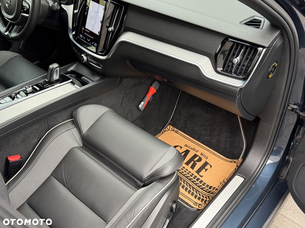 Volvo S60 ver-b4-b-geartronic-rdesign - 15