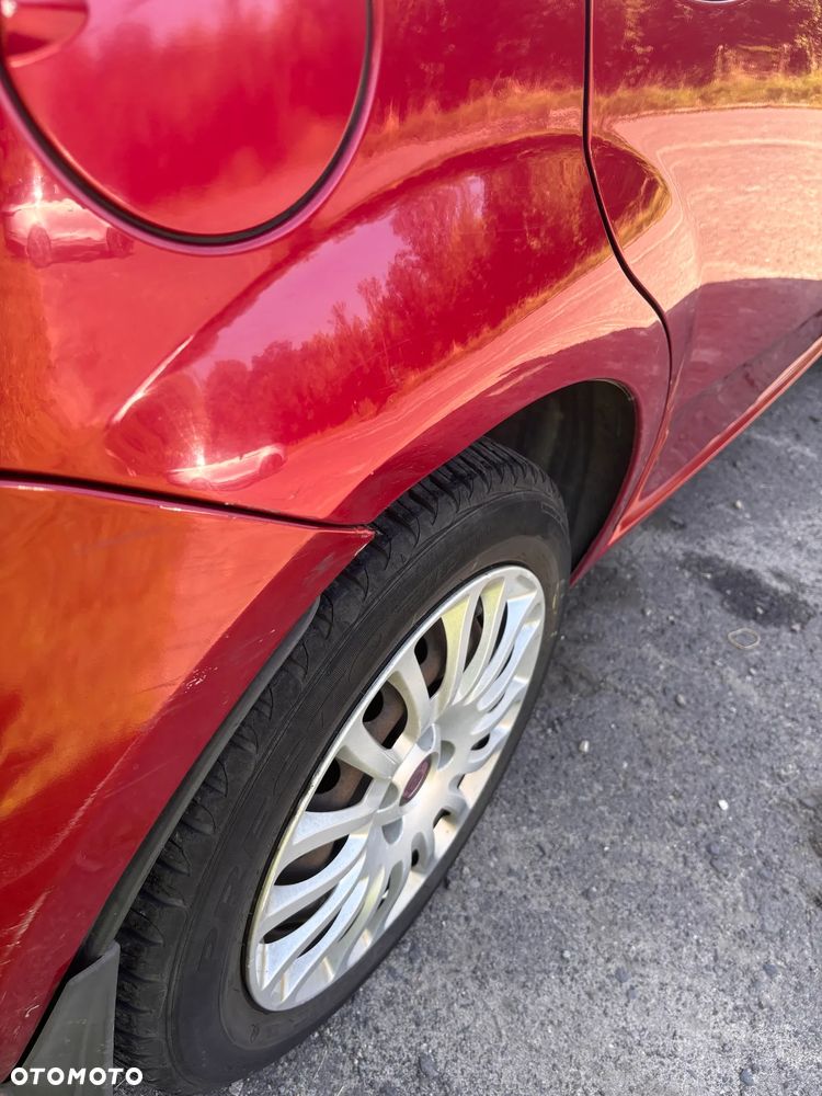 Fiat Grande Punto - 11