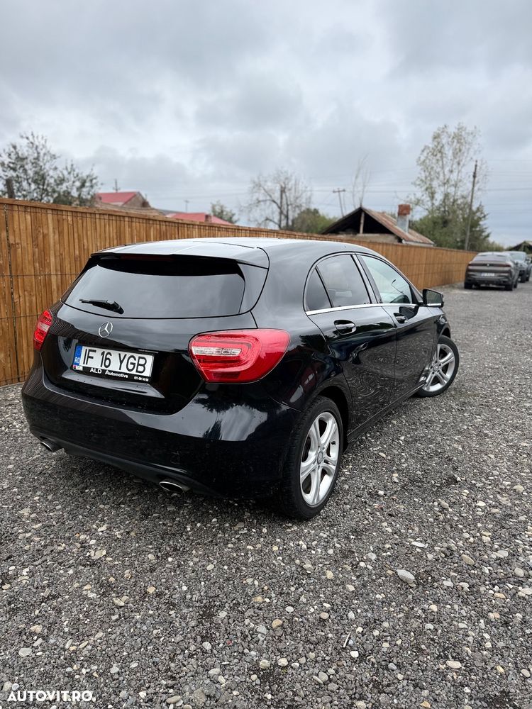 Mercedes-Benz A 180 7G-DCT - 6