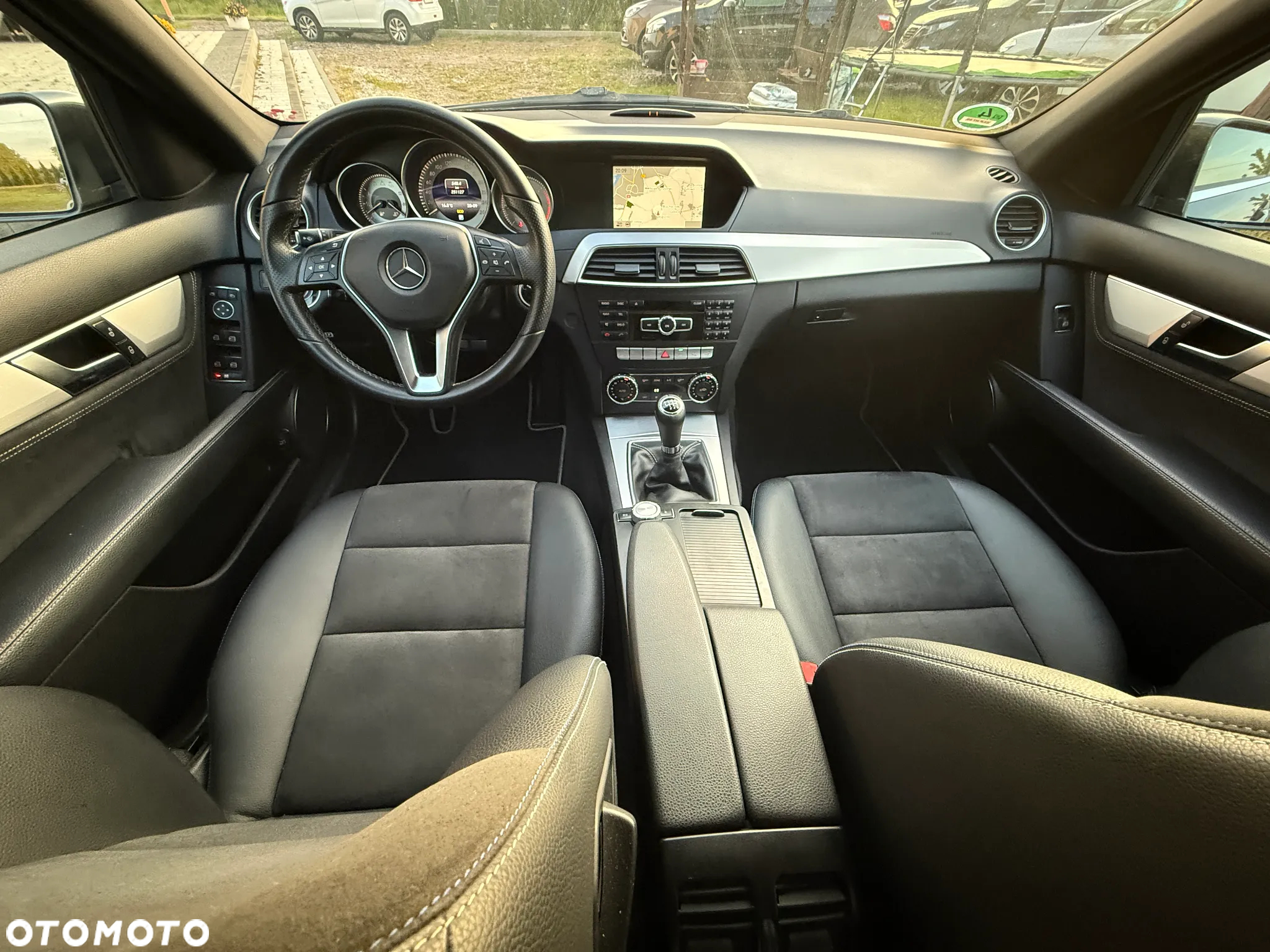 Mercedes-Benz Klasa C 200 T CDI Edition - 27