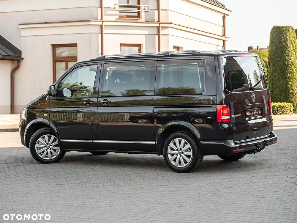 Volkswagen Multivan - 8