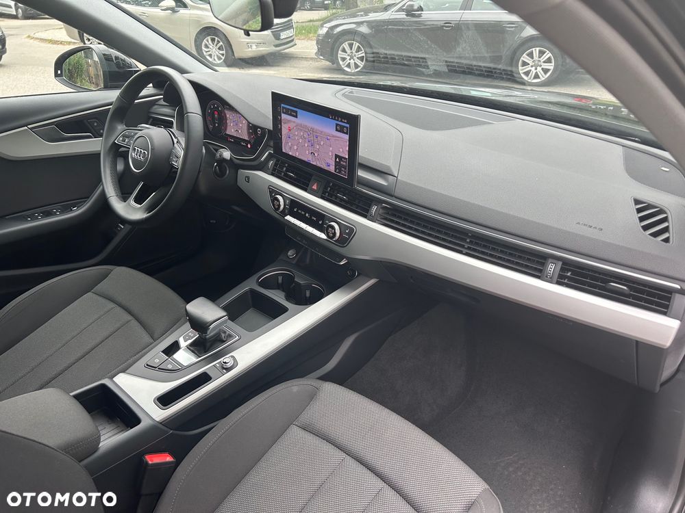 Audi A4 Limousine 35 TFSI mHEV Advanced S tronic - 14