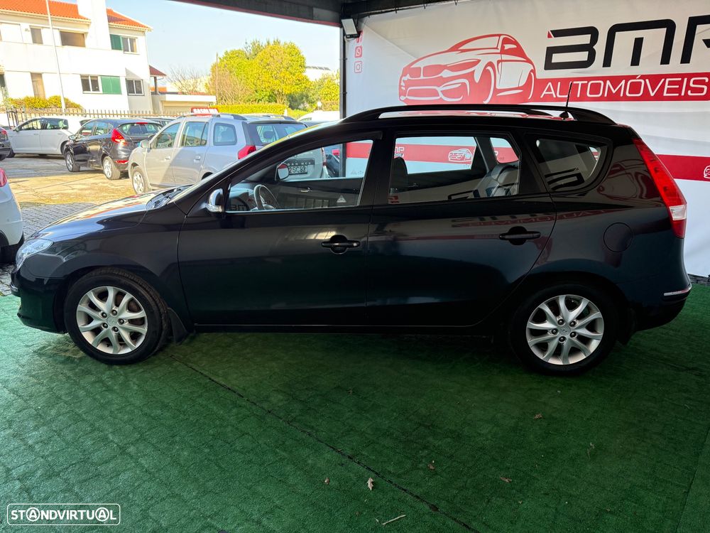 Hyundai i30 CW 1.6 CRDi Comfort - 3