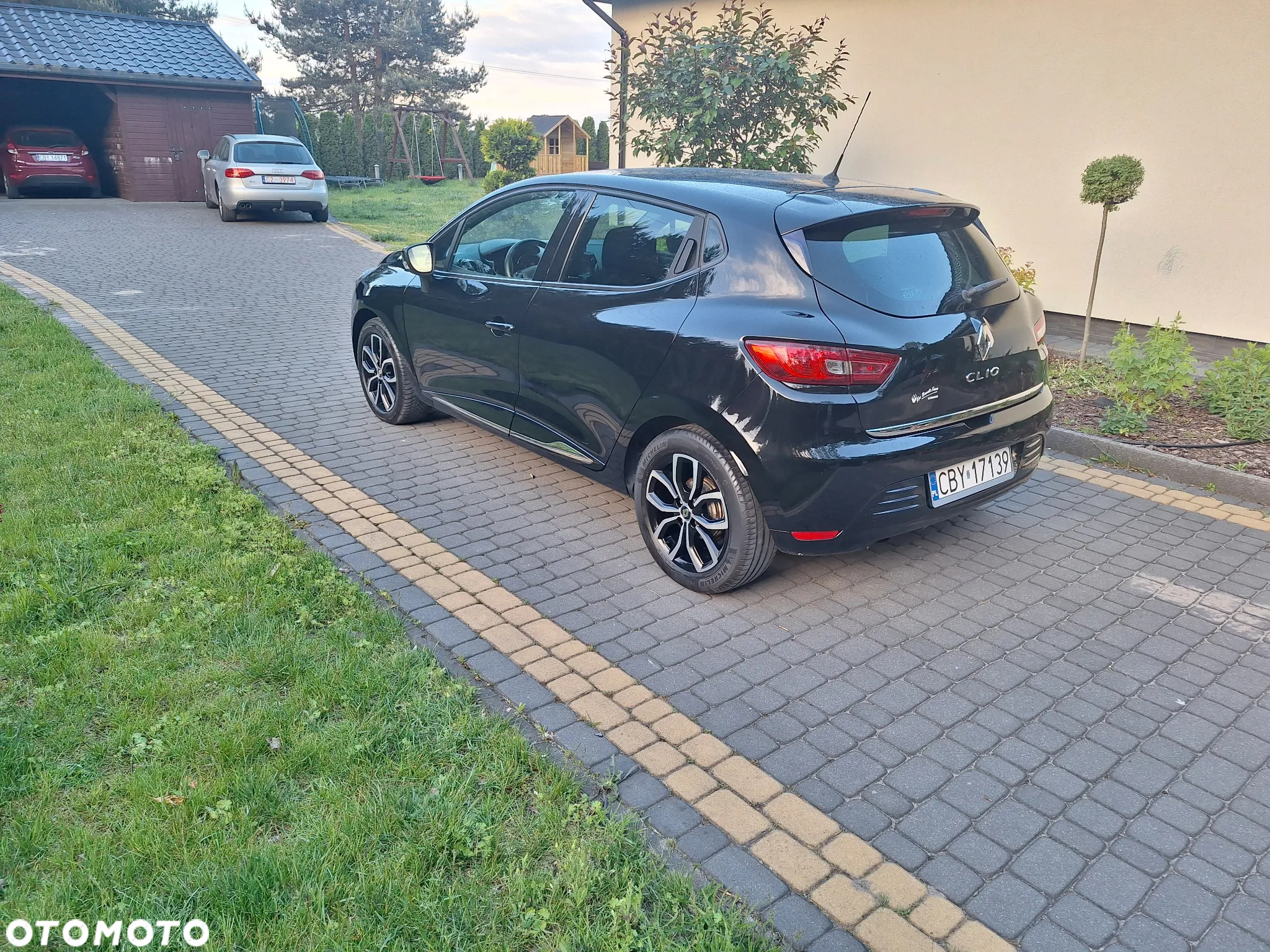Renault Clio (Energy) TCe 90 Start & Stop LIMITED - 12