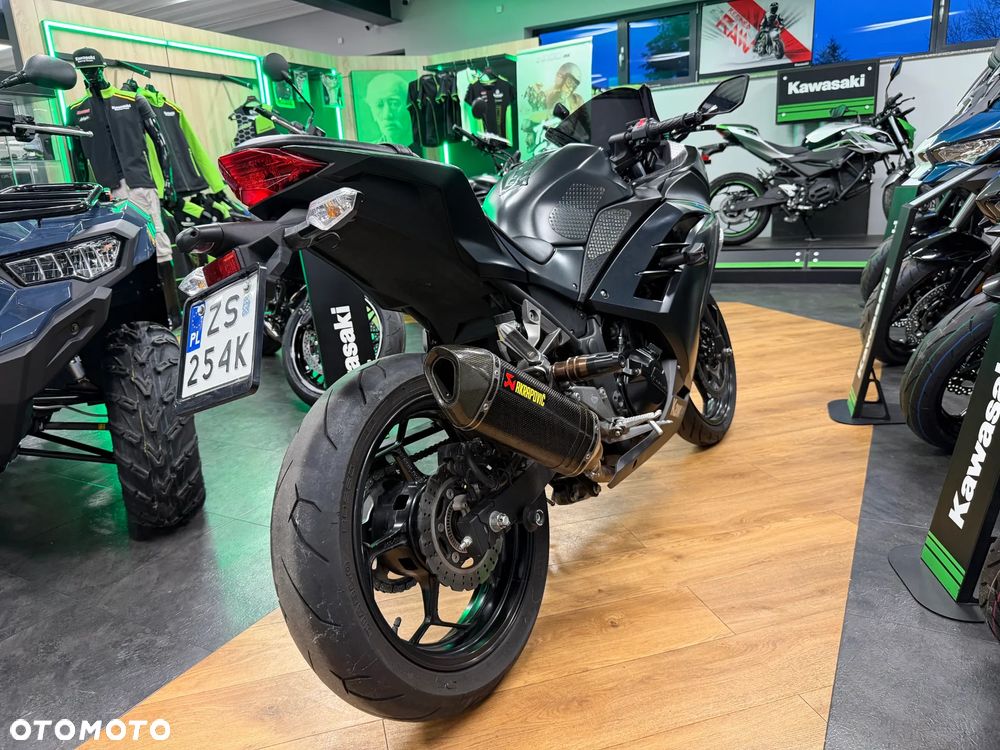 Kawasaki Ninja 300 ABS - 5