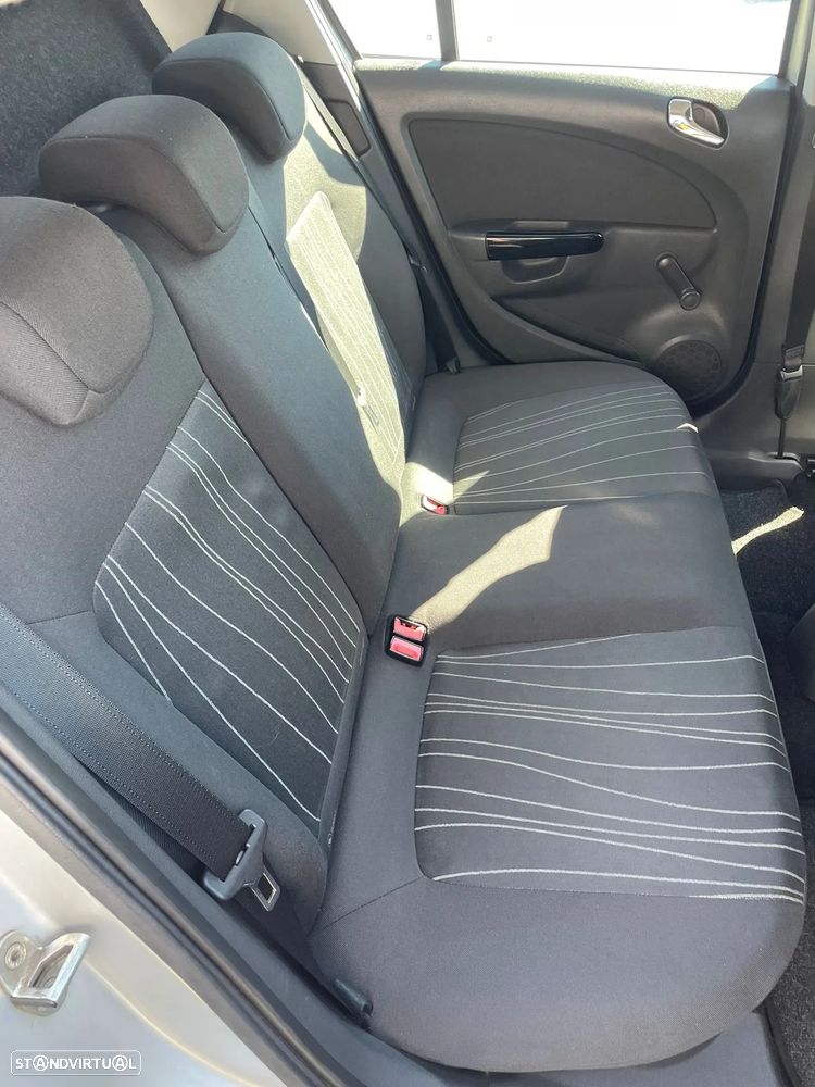 Opel Corsa - 8