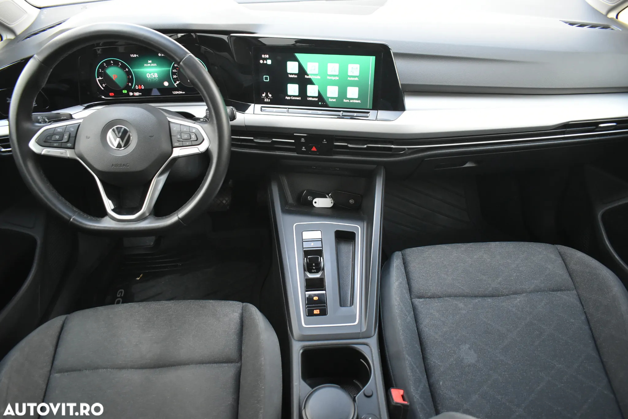 Volkswagen Golf 1.5 eTSI ACT DSG MHEV Life - 14