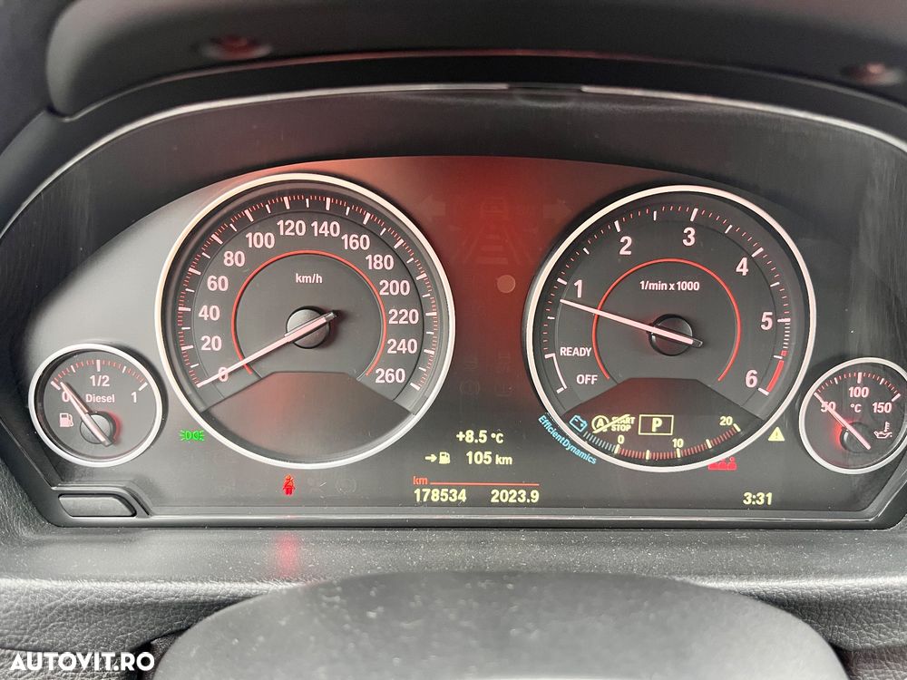 BMW Seria 3 320d Aut. Blue Performance Sport Line - 13