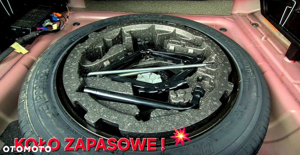 Volvo XC 40 D3 SCR Momentum Core - 16