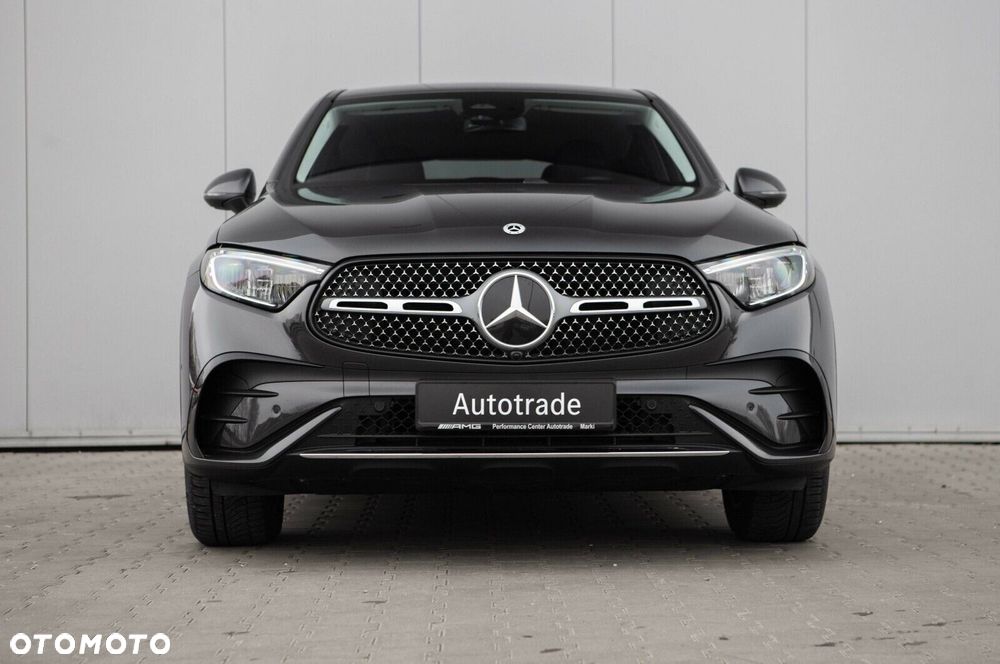 Mercedes-Benz GLC 220 d mHEV 4-Matic AMG Line - 4