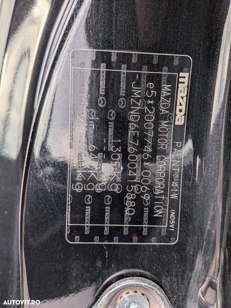 Mazda MX-5 RF SKYACTIV-G 184 Sports-Line - 9